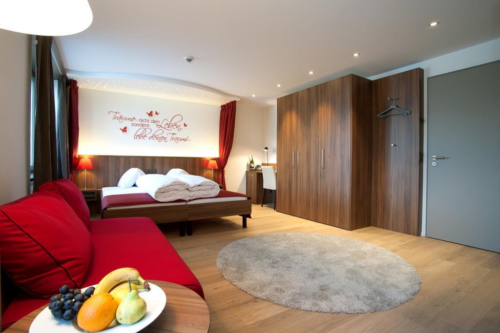 Seehotel Delphin Meisterschwanden Δωμάτιο φωτογραφία
